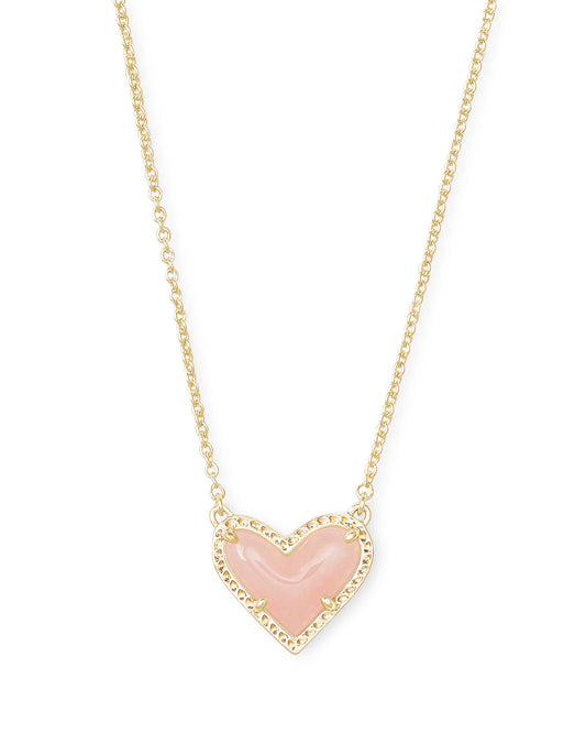 Kendra Scott Ari Heart Pendant Necklace - Gold Rose Quartz