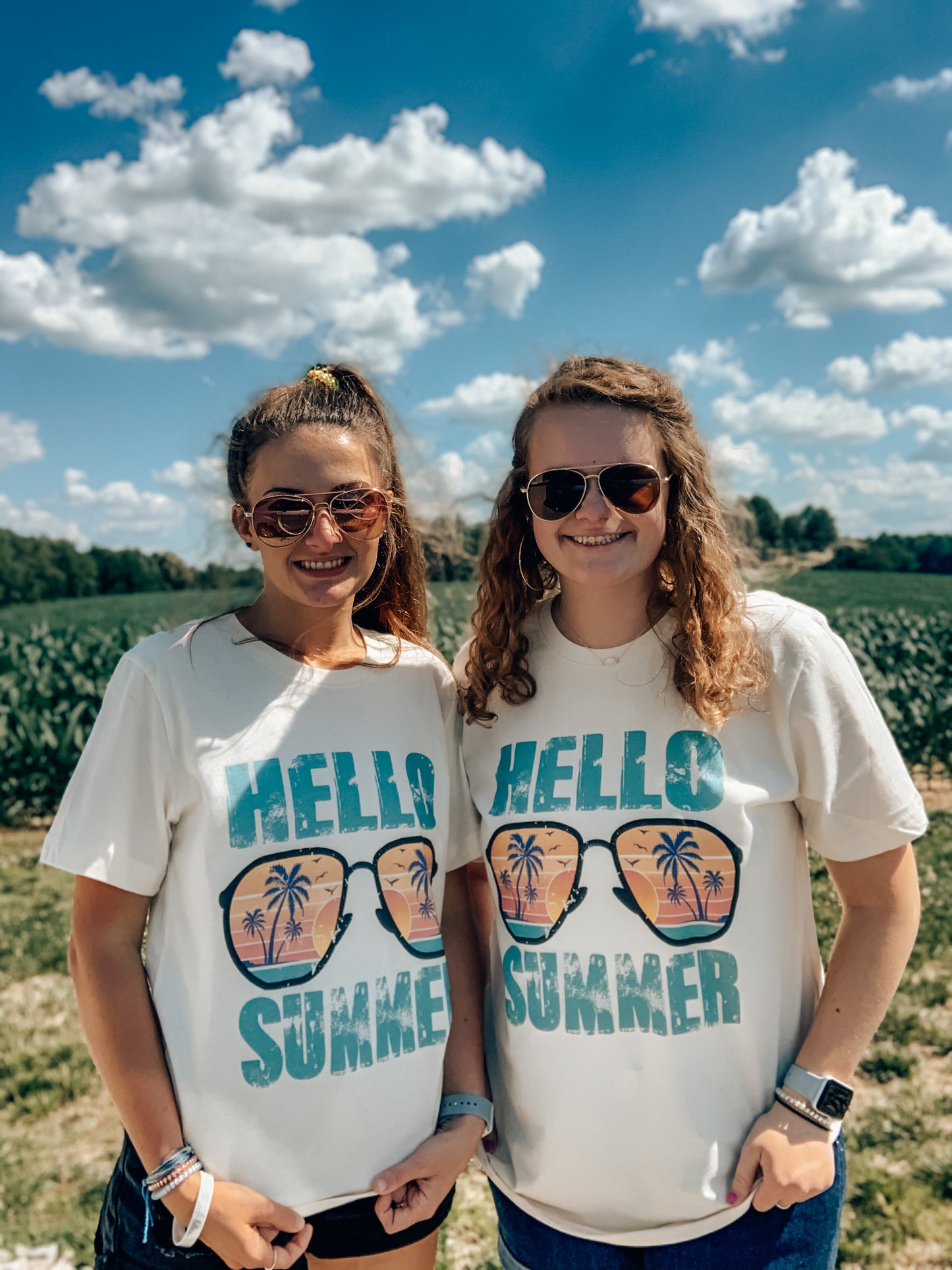 SPECIAL PRICE PREORDER • Hello Summer Tee